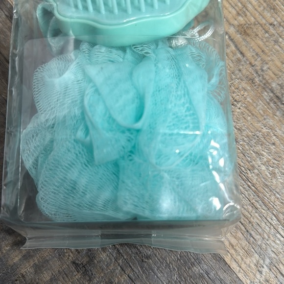 4 pc Conair scalp care set - Picture 3 of 6